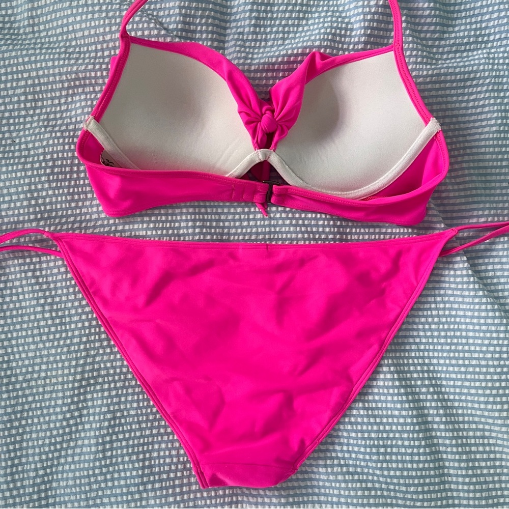 HOLLISTER RUFFLE BIKINI SET - Picture 4 of 5